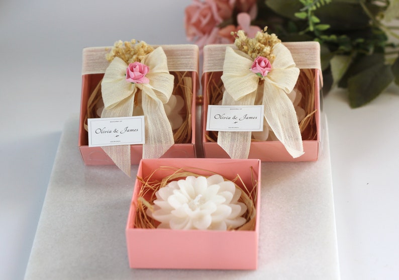 Personalized Lotus Candle Wedding Favors for Guests, Baby Shower Favors ...