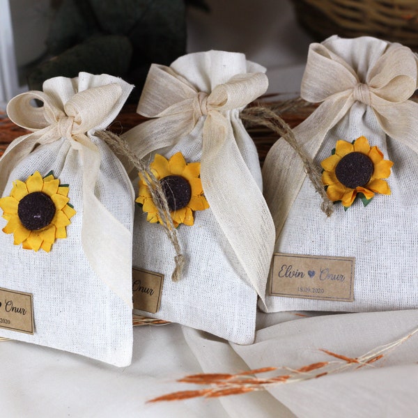 Personalized Wedding Favors Lavender Sunflower Sachet Pouch, Bridal Shower Favors, Thank You Favors, Wedding Sachet Bags