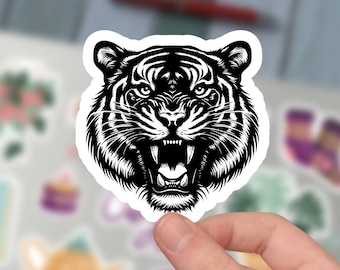 Sticker tijgerkop, tijgerportret, tijgervinyl, tijgerillustratie, wilde kat, dierensticker, kiss-cut, sticker voor beker en laptop.