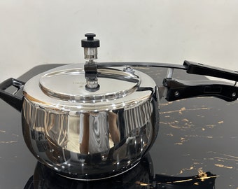Unigold Stainless Stainless Tryply Pressure Cooker (Induction + Gas Compatible)