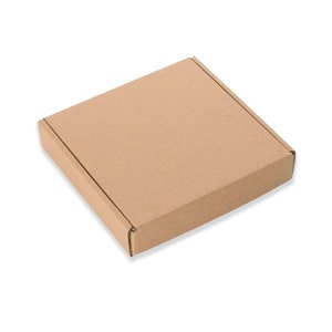 11x11x3cm _ Folding box 4.33 x 4.33 x 1.18 inch, white, kraft cardboard Set: 5 / 10 / 20 boxes Brown