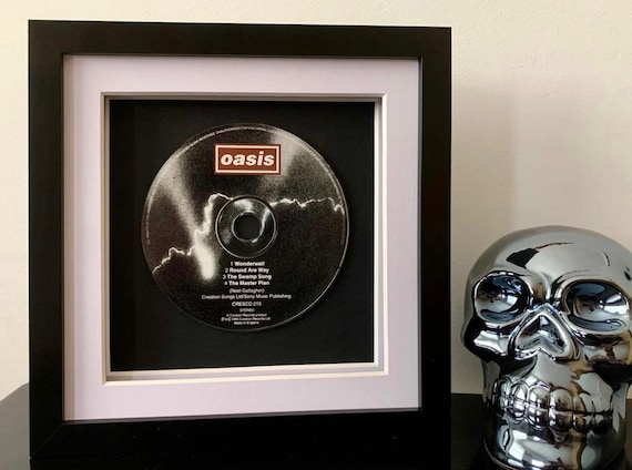 Oasis - Wonderwall ⁄ CD Records Vinyl || Totally Round single