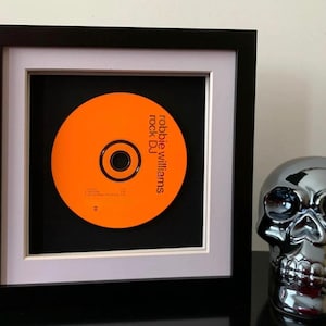 Robbie Williams - Rock DJ - Framed CD Single - Music Wall Art - Music Gift