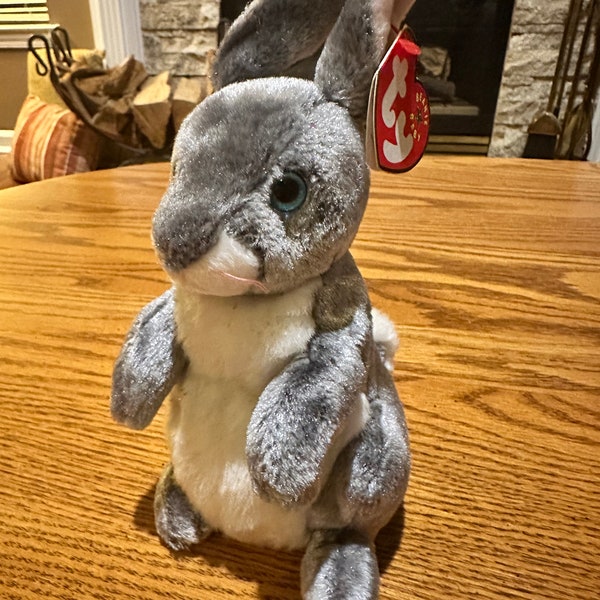 Vintage TY Beanie Babies Hopper the Rabbit, Style Number 4342, Retired With Tag