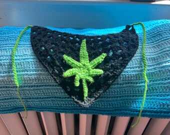 Bandana au crochet 4/20