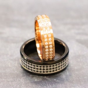 Rose Gold Wedding Bands, Round cut Diamond Men&#39;s Ring, 6mm Titanium Women&#39;s Rings, Gift for Girlfriend, Men&#39;s Engagement Black Diamond Bands