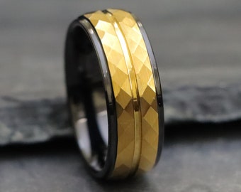 Mens Anniversary Ring, Two Tone Ring, Tungsten Wedding Ring, Engagement Ring, Hammered Black And Yellow Gold 8MM Men Women Wedding Band Ring