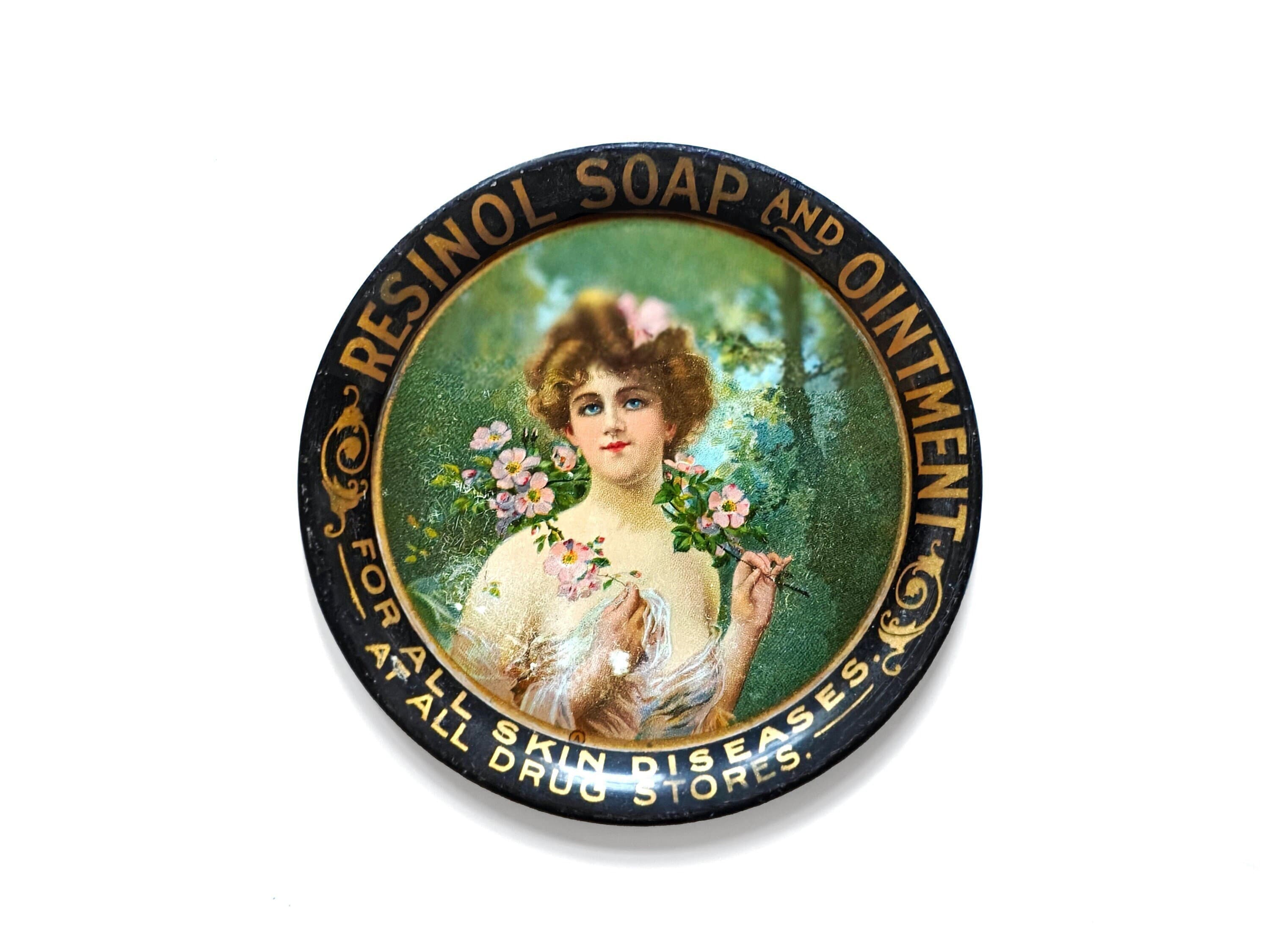 The Resinol Beauty Album (Resinol Soap) by Resinol Chemical Company and  Resinol Soap: Near Fine Soft cover (1900) 1st Edition