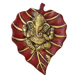Metal Lord Ganesha on Leaf Decorative Wall Hanging Showpiece Figurine