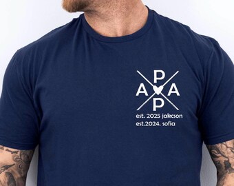 Papa Shirt mit Namen und Geburtsjahr des Kindes. Vatertaggeschenk, Papa Geschenk. Papa-Geschenkidee. Personalisiertes Vater Shirt