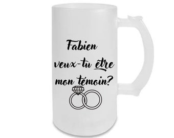 Chope à bière demande témoin mariage