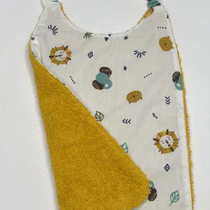 Elastische Serviette und ihre Tasche, Tischserviette, Lätzchen für den Kindergarten - handgefertigt - kleine Hunde