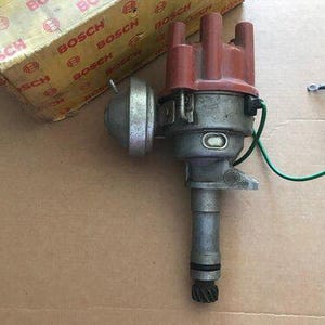 Bosch Distributor – Compatible with Mercedes W114 280, W123 280, W116 280 Carburetor Engine – OEM 0231309001 – NEW