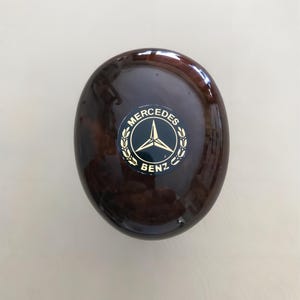 Mercedes Gear Knob – Manual Transmission – Fits W124 W201 – Walnut with Emblem – Sport Version – NEW