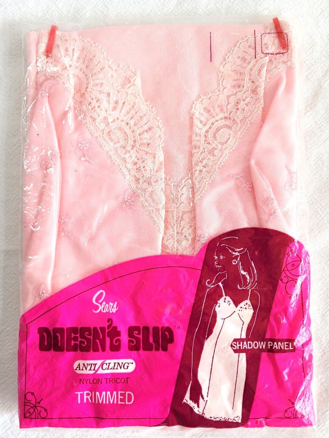 VTG Sears the Doesnt Slip Peach Full Sheer Shiny Nightgown Lingerie