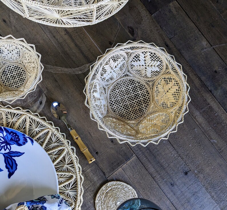 8 Iraca Straw Bread Basket Etsy