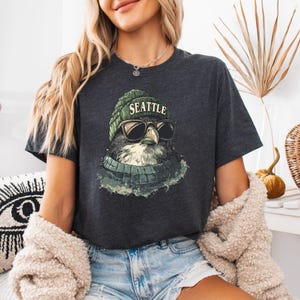 Seattle voetbalsweater, Seattle mascotte shirt, trendy game day ronde hals, vintage sportfankleding, voetbalfan cadeau Seattle fan shirt