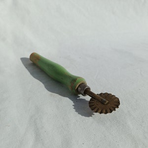 Old Brass And Wood Pasta Cutter,  Vintage Dough Cutters, Grandmas Pasta Rolled Tool, Hand Kitchen Tool