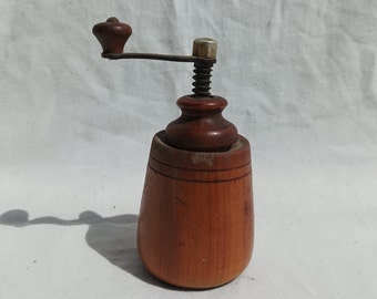 Wooden Pepper Grinder, Spice Grinder, Seasoning Grinder, Pepper Shaker, Style Salt and Pepper Cruet Set