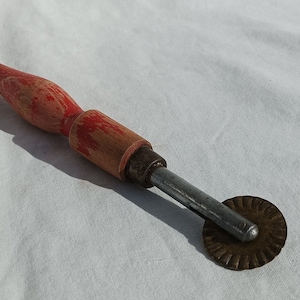 Old Brass And Wood Pasta Cutter,  Vintage Dough Cutters, Grandmas Pasta Rolled Tool, Hand Kitchen Tool