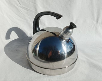 Stainless Steel Silver Tone Teapot Kettle, Farmhouse Kitchen Decor, Coffee Pot, Big Water Boiling Pot With Plastic Handle