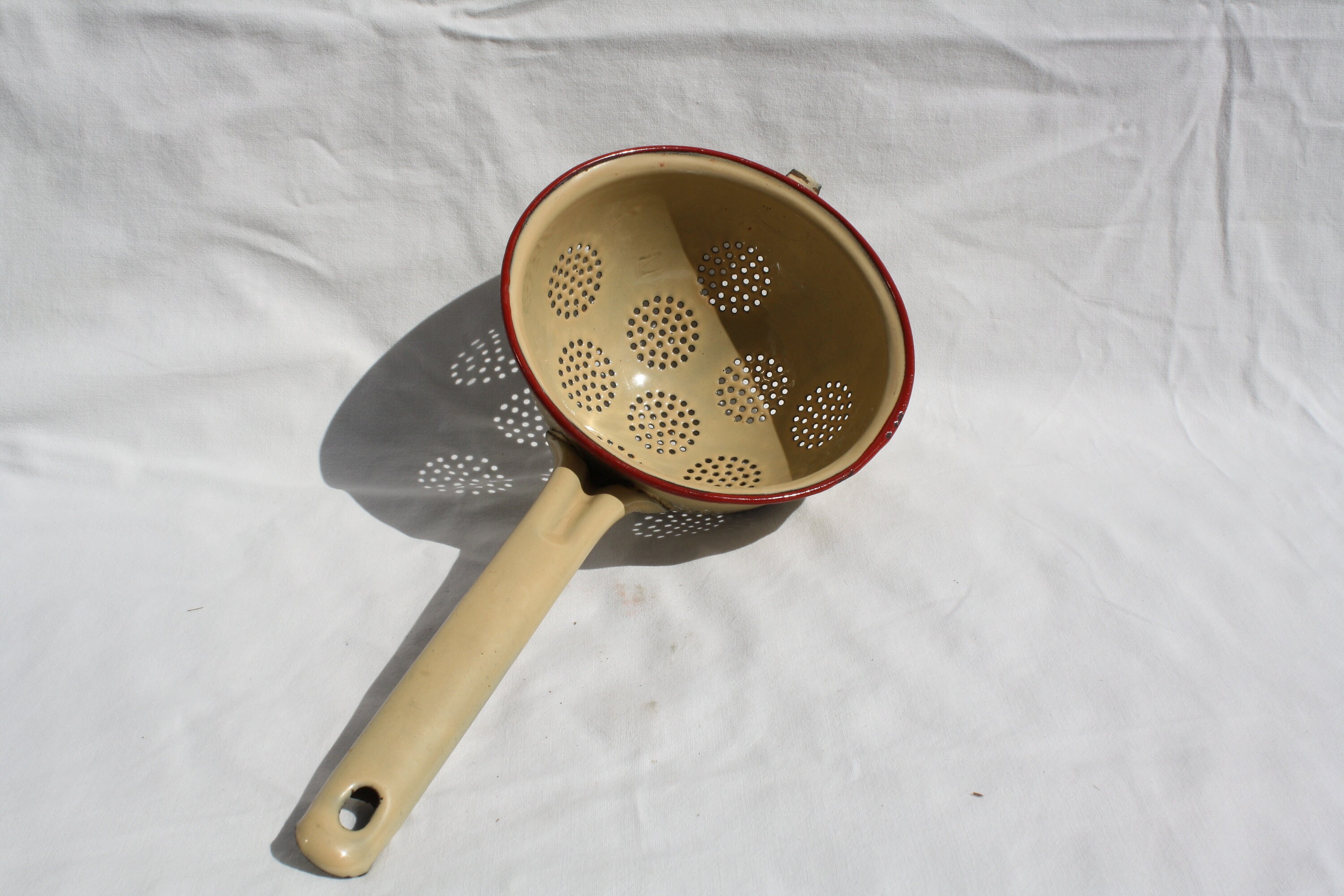 Vintage Cream Colored Enameled Long Handled Colander Etsy