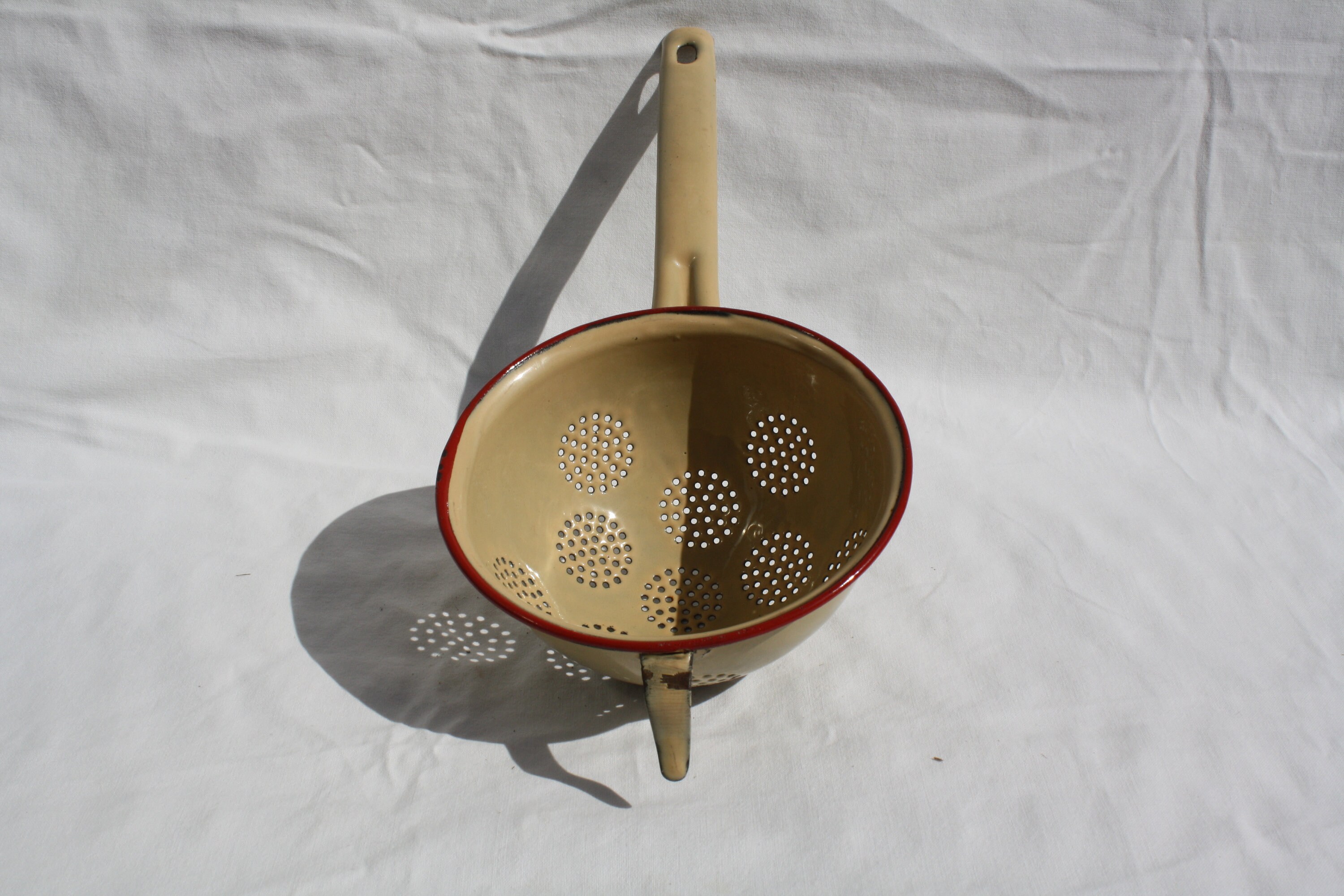 Vintage Cream Colored Enameled Long Handled Colander Etsy