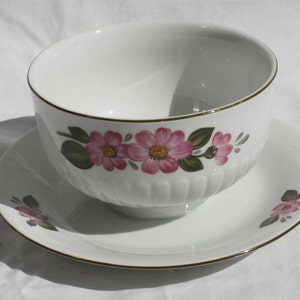 Vintage Ceramic Flower Decorated  Soup Plate, Flower Motif Soup Plate Bowl