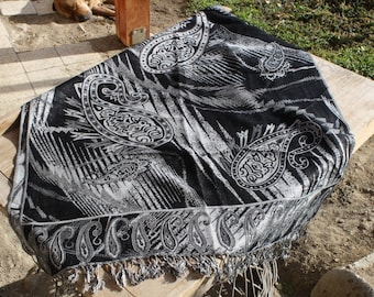 Vintage Fringed Scarf, Black And Silver Colored Scarf, Scarf With Shiny Silver Thread