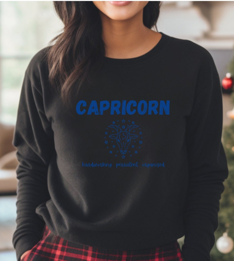 Capricorn Astrology Magic Witch Women's Zip Up Hoodie