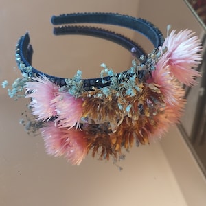 Hair accessories flowers wedding festival wasen celebration beauty hair dried flowers