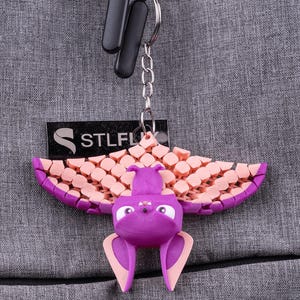 Flexi Bat Keychain 3D Printed Fidget Toy – Custom Animal Gift for Bat & Gothic Lovers