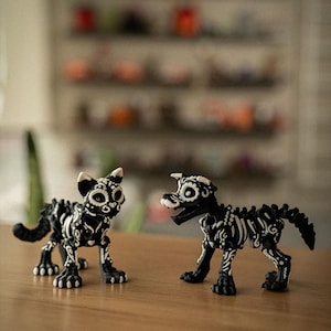 Whimsical Articulated Alebrije Dog and Cat pair - 12 cm 3D Printed with Ornate Designs