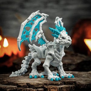 Dragon Skeleton Model 3D Printed - Articulating 15 cm Figure with Customizable Horns & Wings, Detailed Fantasy Decor