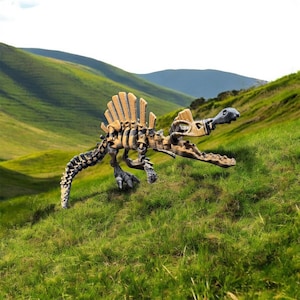 Flexible Spinosaurus Skeleton Toy - 12 in Articulated 3D Printed Dino Model, Customizable Color