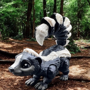 Pewtiful Skunk Figure -3D Printed- Adorable & Detailed Animal Figurine