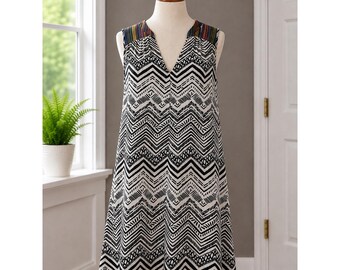 Vintage Haute Society Chevron Print Dress XL Black White Tribal Tapestry Y2K USA