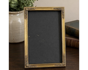 Vintage messing sierlijke bloemen roos fotolijst goudkleurig 5 x 7 tafelblad muurhanger