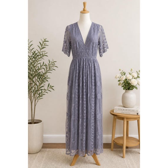 socialite lace dress Gala Socialite Dress Small