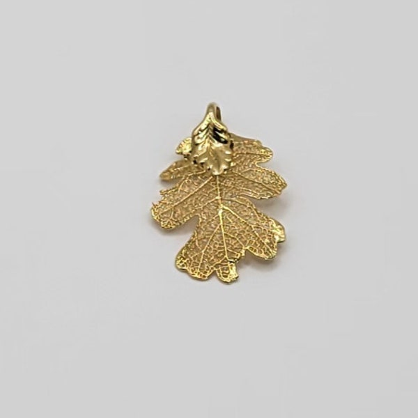 Gold Dipped Oak Leaf Pendant Vintage 1970's