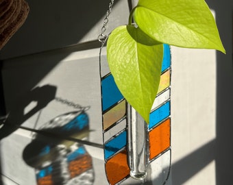 Stained Glass Propagation Station