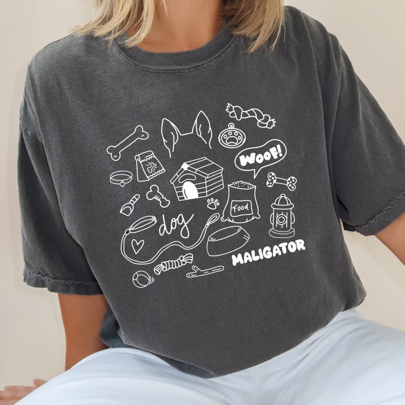 MAILA™ - Dog Art Shirt main image 0
