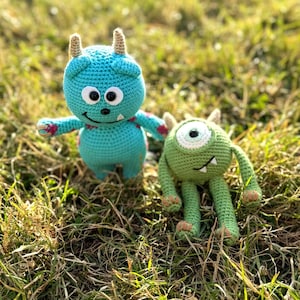 Handmade Crochet Monster Friends – Amigurumi Plush Toy Set – Soft Yarn Dolls for Kids Room Decor or Unique Gift