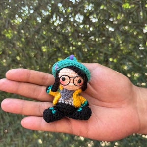Valorant Killjoy Keychain, Valorant Killjoy Car Hang, Valorant Car Accesory, Valorant Amigurumi Crochet Plush, ValorantKeychain,ValorantDoll