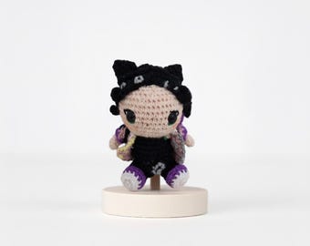 Pluszowy brelok z koniczynką Valorant, lalka z koniczynką Valorant, brelok z koniczynką amigurumi, postać z Valorant, figurka z koniczynką, figurka z koniczynką na biurko