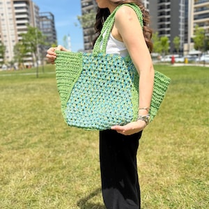 Oversized Handwoven Beach Bag for Family Use – 3XL Extra Large Straw Tote Bag – Summer Vacation Large Tote Bag – Boho Travel Bag for Women