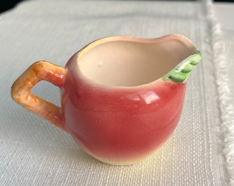 Apple Shaped Creamer Pitcher: Japanese Kitchen Serveware
