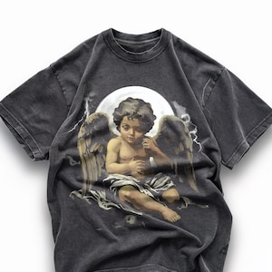 Vintage betendes Baby-Engels-T-Shirt, katholisches Geschenk Christian Cherub Art Graphic Tee, beunruhigtes Shirt, Jesus Y2K Streetwear