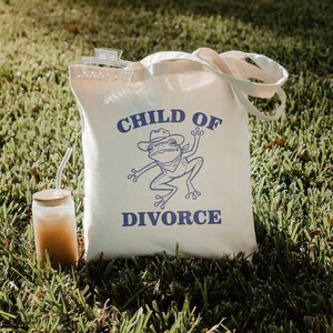 Child Of Divorce Funny Tote Bag, Retro Meme Tote, Weird Crazy Design, Cute Quirky Gift, Tote Bag, Perfect for Friends, Funny Gift Idea