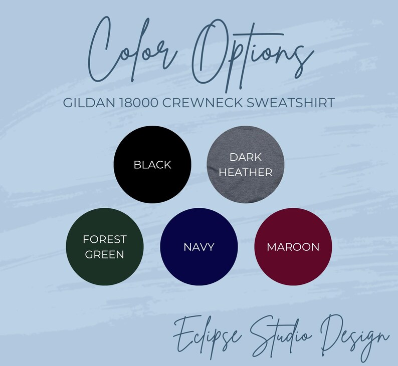 Pu&ograve; includere: Opzioni di colore per una felpa con collo a girocollo Gildan 18000. I colori sono nero, grigio scuro melange, verde bosco, blu navy e bordeaux.